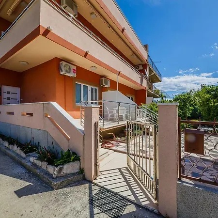 Lägenhet Apartman Sunce